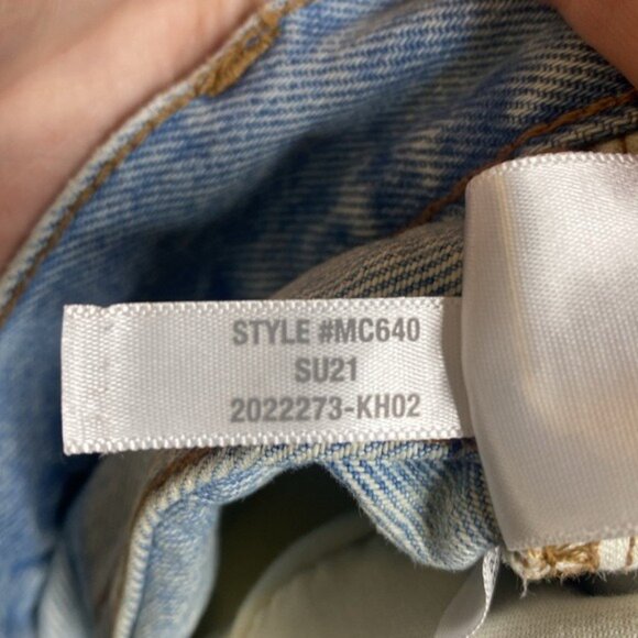 Madewell Relaxed Denim Shorts in Cedarcroft Wash - Picture 8 of 8